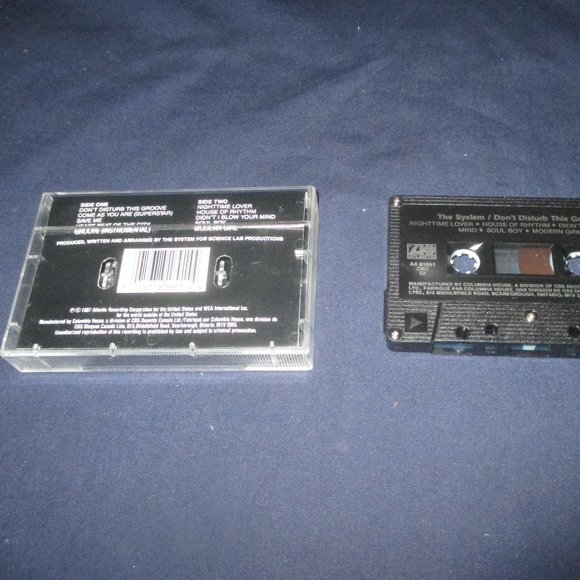 The System -Don’t Disturb This Groove on cassette (Atlantic Records, 1987) - Picture 2 of 2